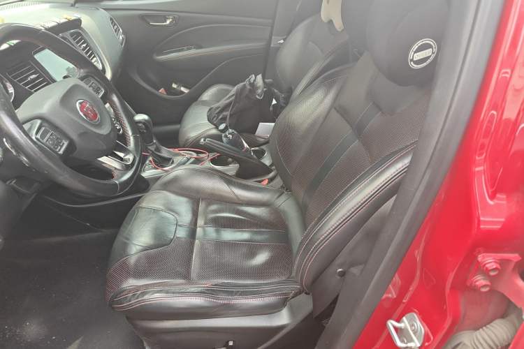 Used Fiat Viaggio 2015 1.4T Automatic Enjoyment Edition