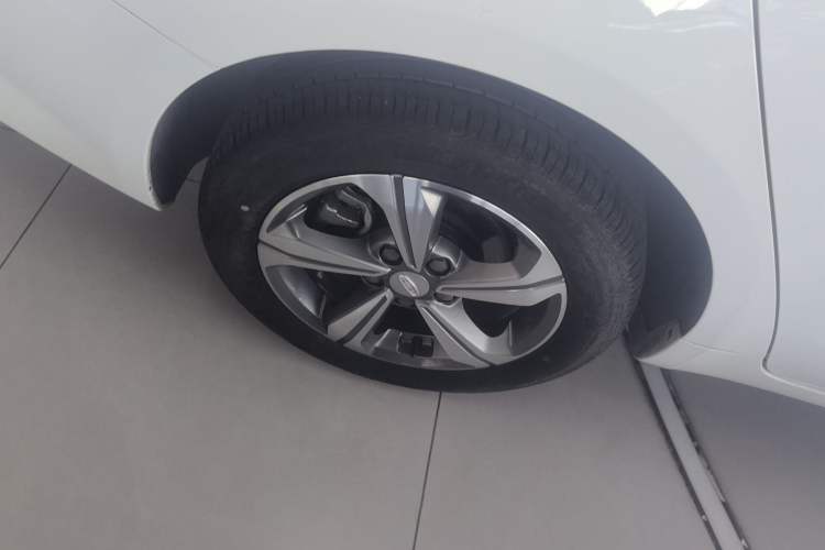 Used Geely Auto Emgrand L HiP 2024 Longteng Edition 1.5TD-DHT Pro 100KM Superior Model
