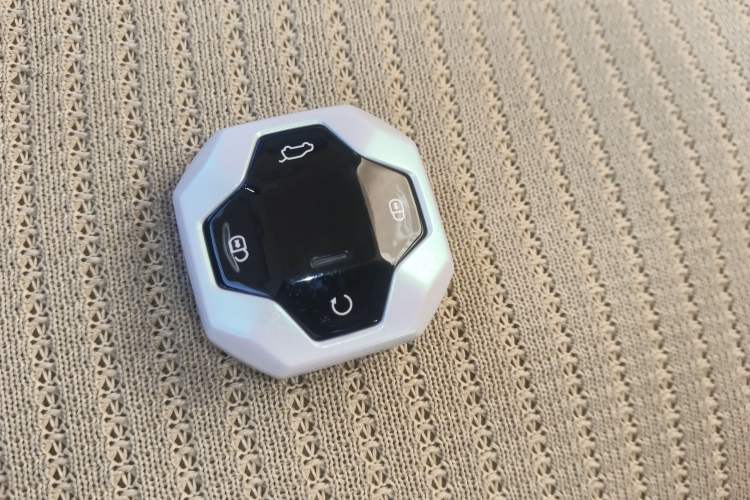 Used JETOUR Traveler 2023 1.5T Two-Wheel Drive Discovery PRO
