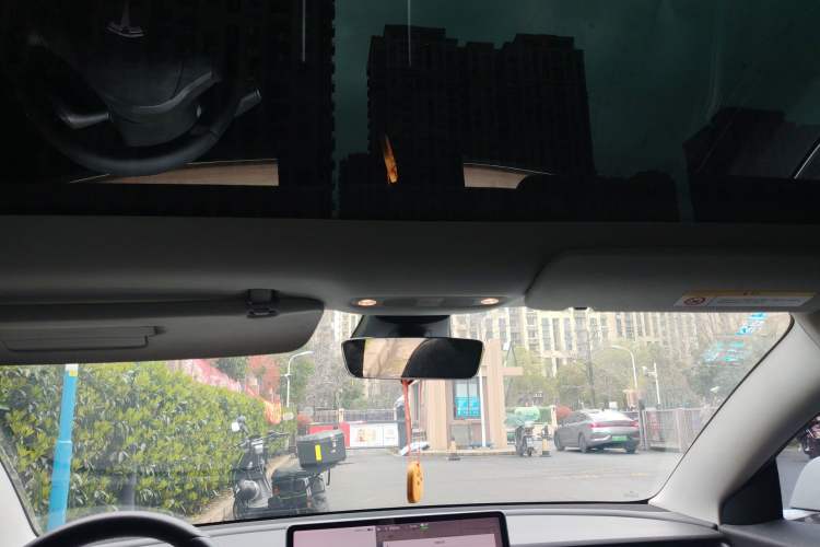 Used Tesla Model 3 2019 Standard Range Rear-Drive Upgraded Version
