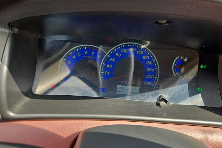 Used BYD F3 2012 Energy-Saving Model 1.5L Manual Comfort Version
