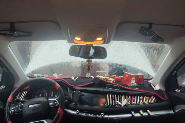 Used Haval H2s 2018 Red-Label 1.5T Dual-Clutch Elite Model