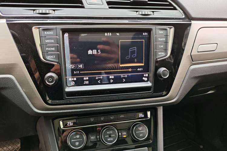 Used Volkswagen Touran 2018 Volkswagen Touran L 280TSI DSG Comfort Edition 7 Seats China V Emission Standard