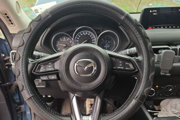 Used Mazda CX-5 2017 2.0L Automatic 2WD Smart Enjoyment Version China VI Standard
