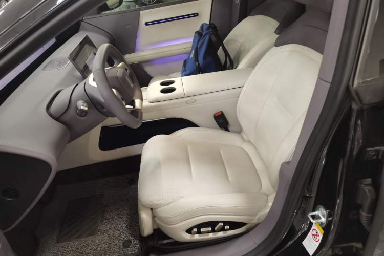 Used Avatr 06 2025 Pro Range-Extended Edition
