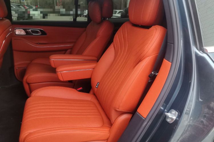 Used Geely Galaxy M9 2025 Model 230km Two-Wheel-Drive Exploration Edition Left Rear Seat