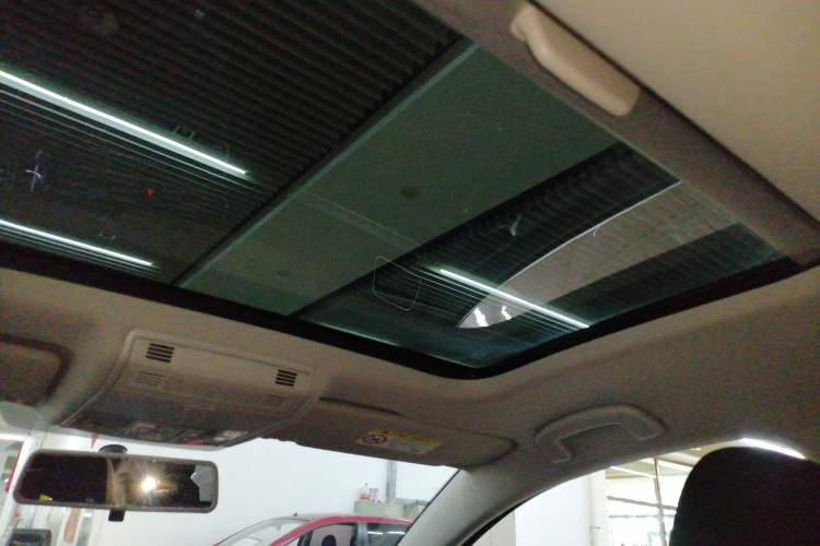 Used Volkswagen Golf 2017 230TSI Automatic Comfort Edition – Celebrating Milestone of One Million Units
