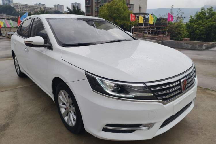 Used Roewe i6 2018 20T Manual Luxury Edition