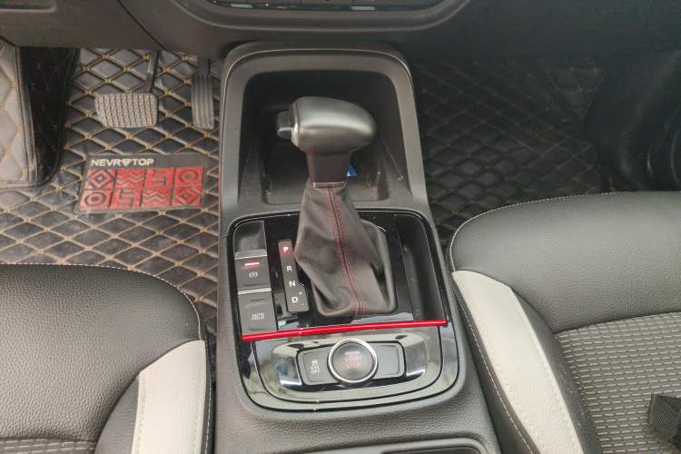 Used Qoros 5 2017 1.6T Automatic Prestige Model