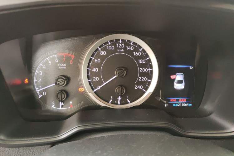 Used Toyota Levin 2019 185T CVT Luxury Edition China VI Standard
