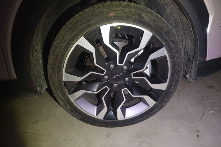 Used Lynk & Co 06 EM-P 2025 EM-P 126 Long-Range Halo
