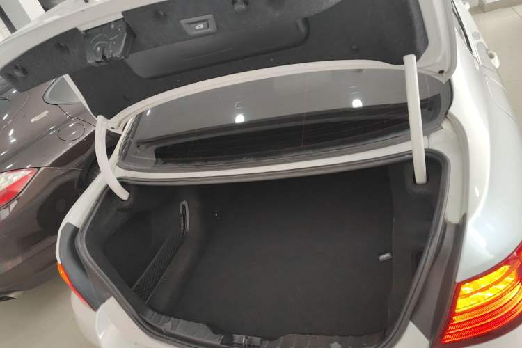 Used BMW 5 Series 2017 520Li Elegant Edition
