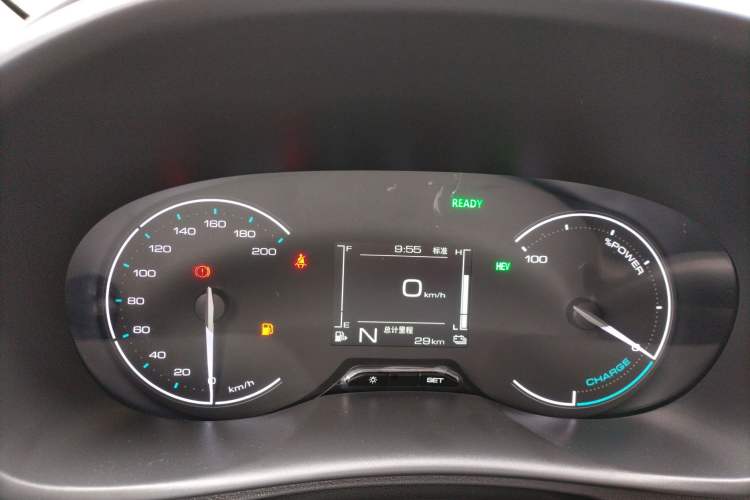 Used Wuling Hongguang New Energy 2025 Extended-Range Hybrid 50 km Utility Version