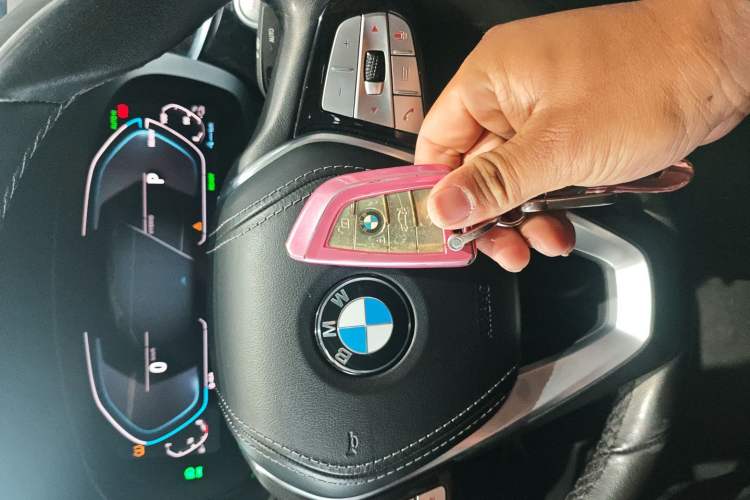 Used BMW 5 Series New Energy 2021 Updated 535Le Luxury Package Vehicle Key