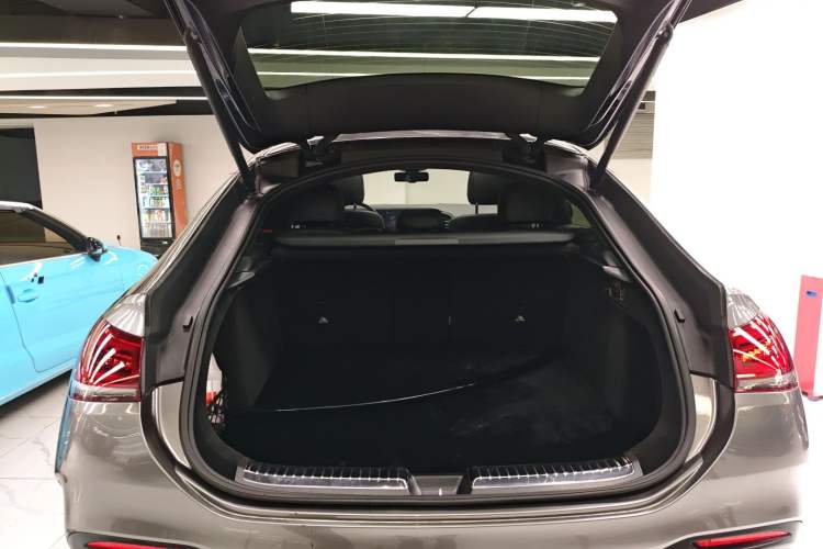 Used Mercedes-Benz GLE Coupe 2020 GLE 350 4MATIC Coupe SUV Fashion Model
