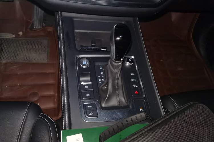 Used BYD Tang 2018 2.0T Automatic Smart Connect Prestige 7-Seater China V Standard