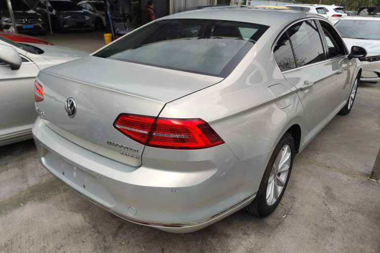 Used Volkswagen Magotan 2018 330TSI DSG Advanced Model