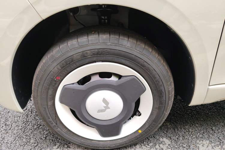 Used Wuling Hongguang MINIEV 2024 3rd Generation 215km Youth Edition
