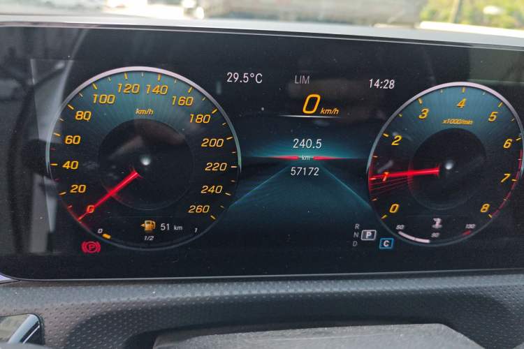 Used Mercedes-Benz A-Class 2020 Restyled A 200 L Sport Sedan Fashion Version
