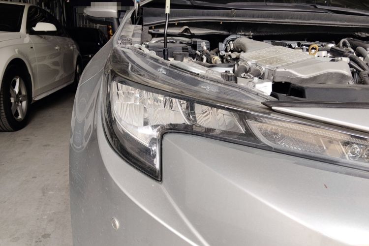 Used Toyota Levin 2019 185T CVT Luxury Edition China VI Standard Right Front Headlight