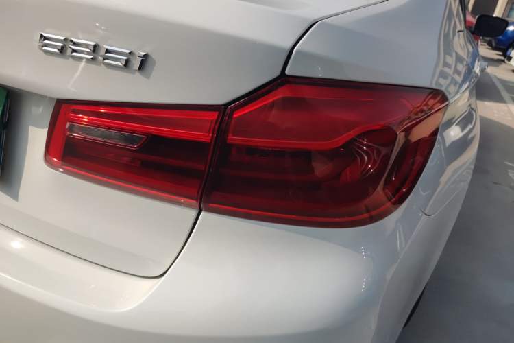 Used BMW 5 Series 2018 525i M Sport Package
