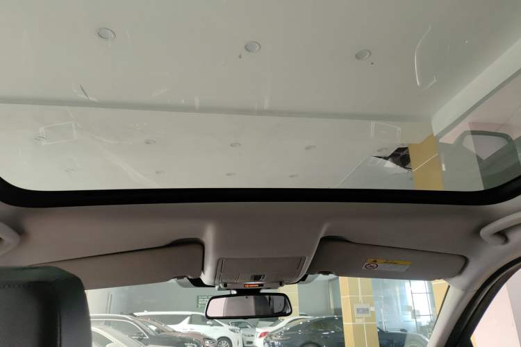 Used Land Rover Discovery Sport 2017 2.0T SE