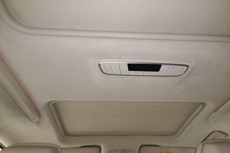 Used Buick GL8 2020 Avenir Avia Six-Seat Deluxe Edition