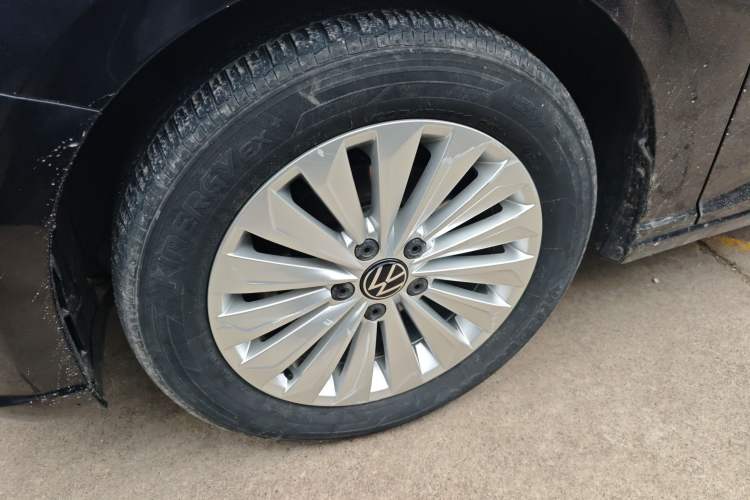 Used Volkswagen Lavida 2022 1.5L Automatic Vision Edition