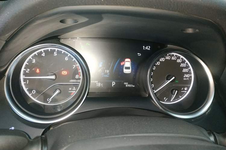 Used Toyota Camry 2021 2.0G Luxury Edition