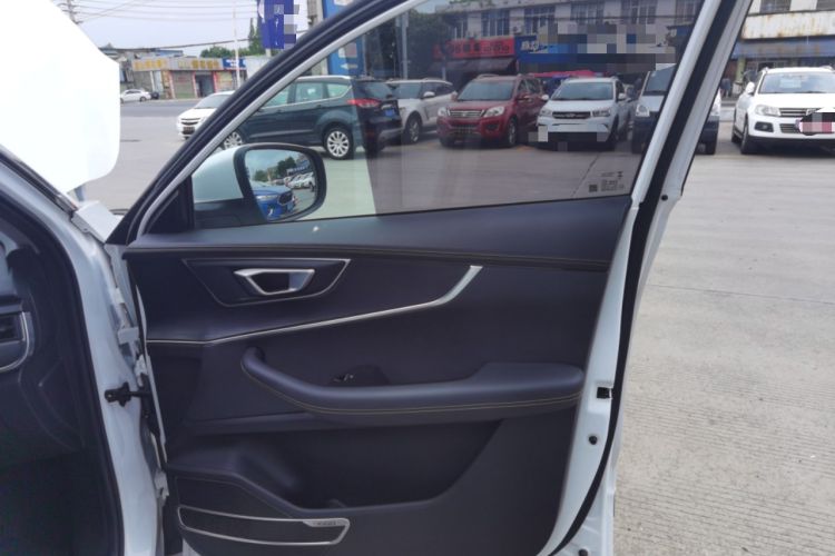 Used Chery Tiggo 8 2022 1.5 TCI Automatic Exclusive Edition 5 Seats Interior 5