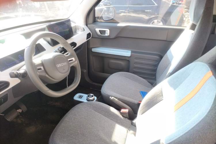 Used Geely Galaxy Panda 2024 Panda Mini 200km Endurance Bear