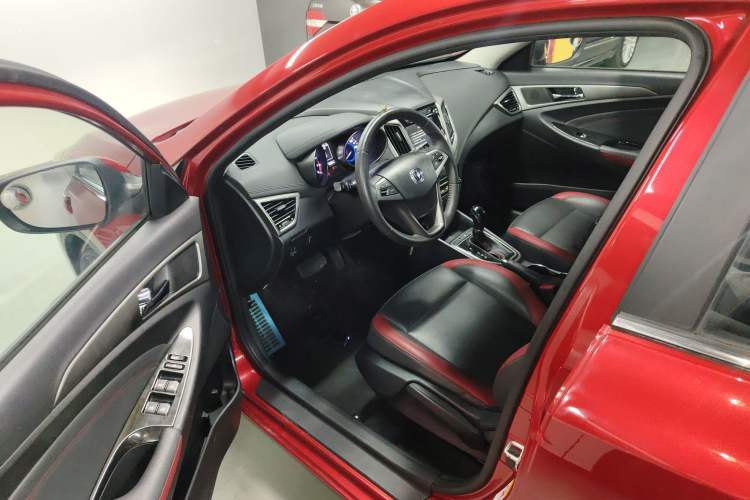 Used CHANGAN Eado 2016 1.6L Automatic Junku Model
