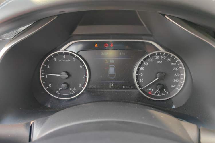 Used Nissan Murano 2019 2.5L XE Two-Wheel Drive Elite Version China VI Standard
