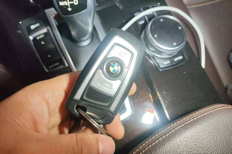 Used BMW X3 2014 xDrive20i X Design Package Vehicle Key