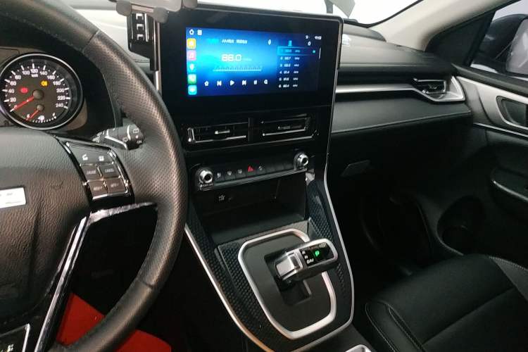 Used Haval M6 2021 PLUS 1.5T DCT Luxury Smart Connectivity Model