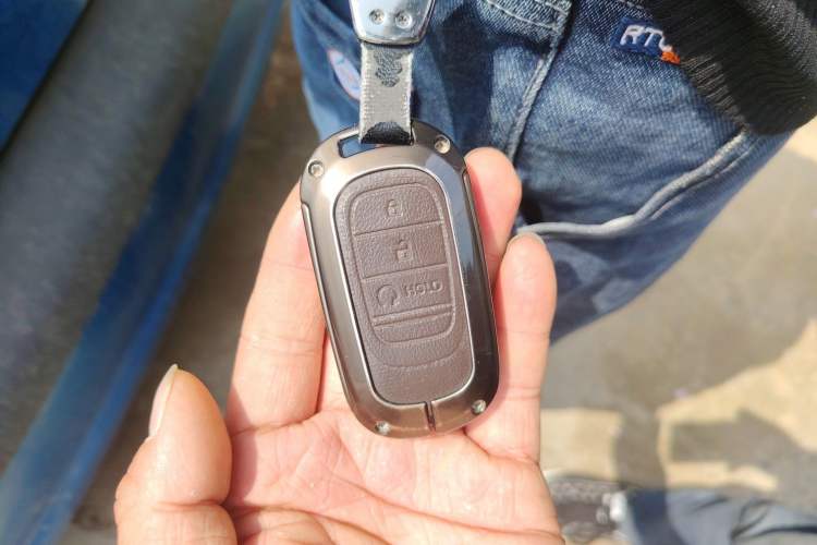 Used Honda Breeze 2023 240TURBO Two-Wheel-Drive Luxury Edition 5 Seats Vehicle Key