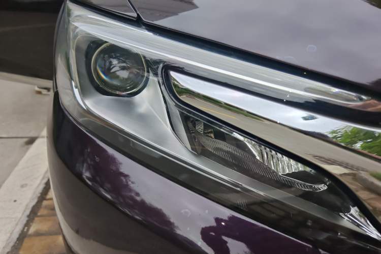 Used DS 5LS 2014 1.6T Elegant Version THP160