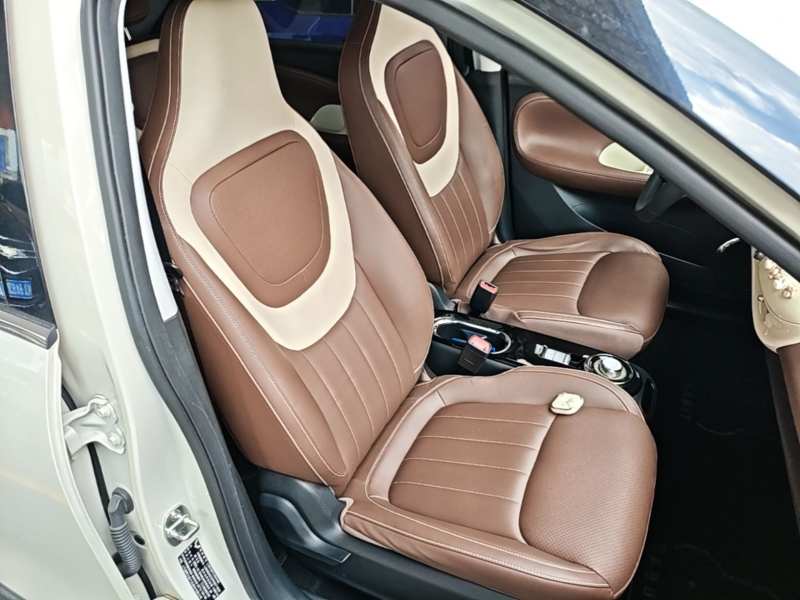 Used Wuling Bingo 2023 333 km Lingxi Connected+ Version — 24