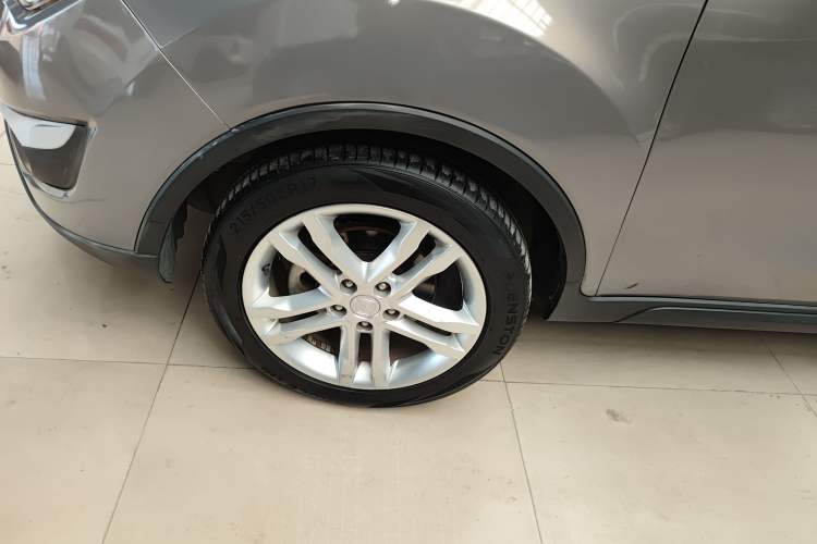 Used Changan CS35 2016 1.6L Automatic Luxury Model China IV Standard
