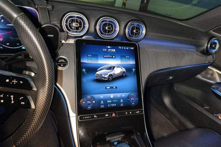 Used Mercedes-Benz C-Class 2023 C 260 L Bright Night Sports Edition
