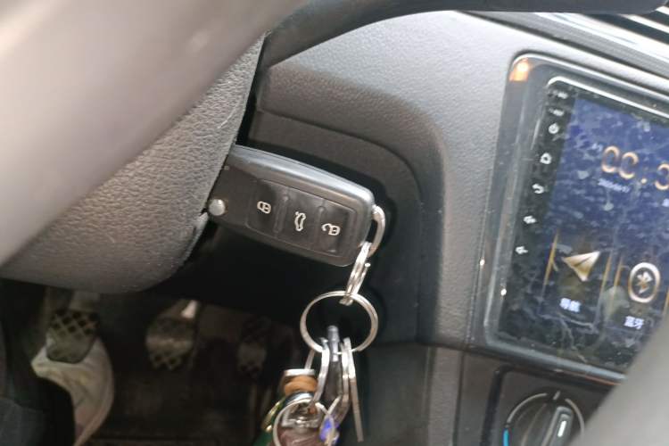 Used Volkswagen Santana 2019 1.5L Manual Fashion Edition China VI Standard
