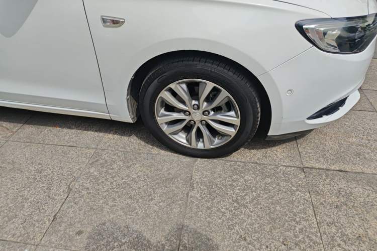 Used Buick GT 2018 18T Automatic Flagship Model

