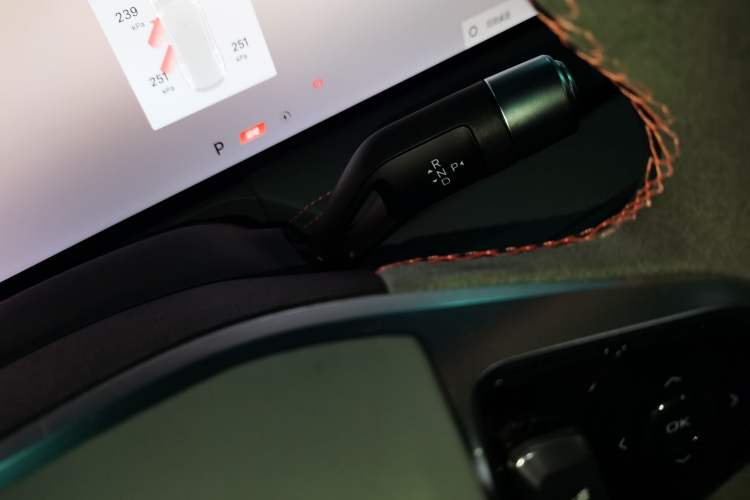 Used Geely Galaxy E8 2024 665 km Range Rear-Drive Starship Intelligent Driving Version
