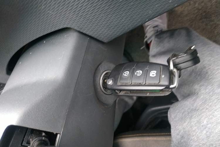 Used Farizon Xingxiang F1E 2023 Flatbed Truck EVE 41.86 kWh