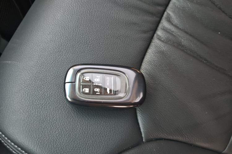 Used Honda Odyssey 2024 2.0L eHEV Sharp & Smart Edition