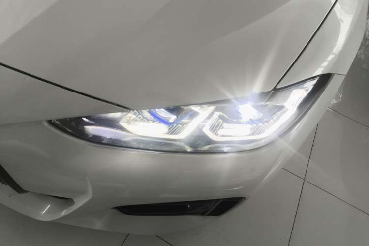 Used BMW 4 Series 2022 425i Gran Coupe M Sport Night Edition Left Front Headlight