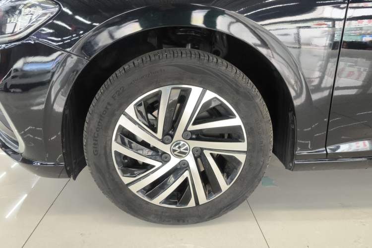 Used Volkswagen Lavida 2024 300TSI DSG Full-Comfort Edition