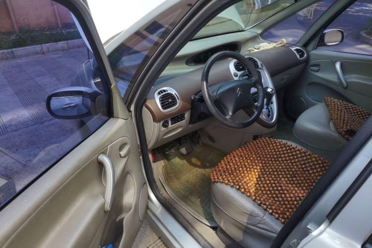 Used Citroen Picasso 2007 2.0L Automatic
