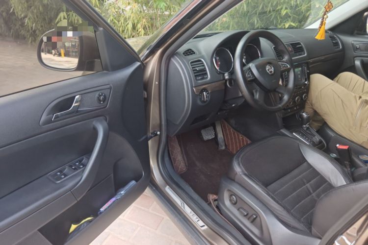 Used Skoda Yeti 2014 1.8TSI DSG All-Wheel Drive Edition Driver Seat