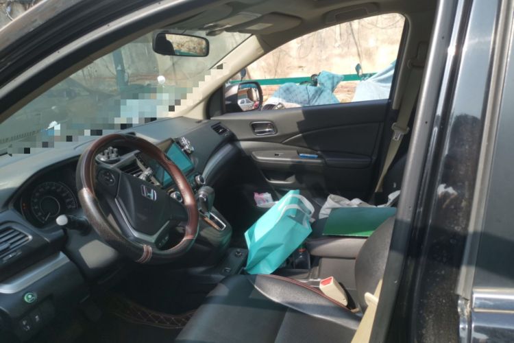 Used Honda CR-V 2016 2.0L two-wheel drive Urban Edition Left Front Seat